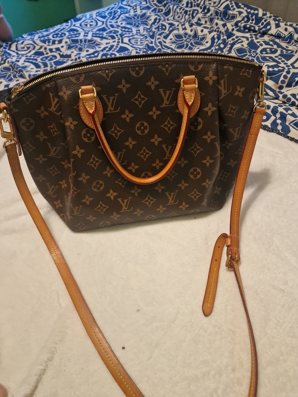 Louis Vuitton Turrene
